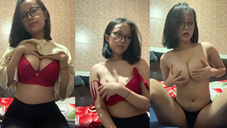 Bokep Abg Viral Cantik Miss Yeuwuy Colmek Rambut Bondol 9>